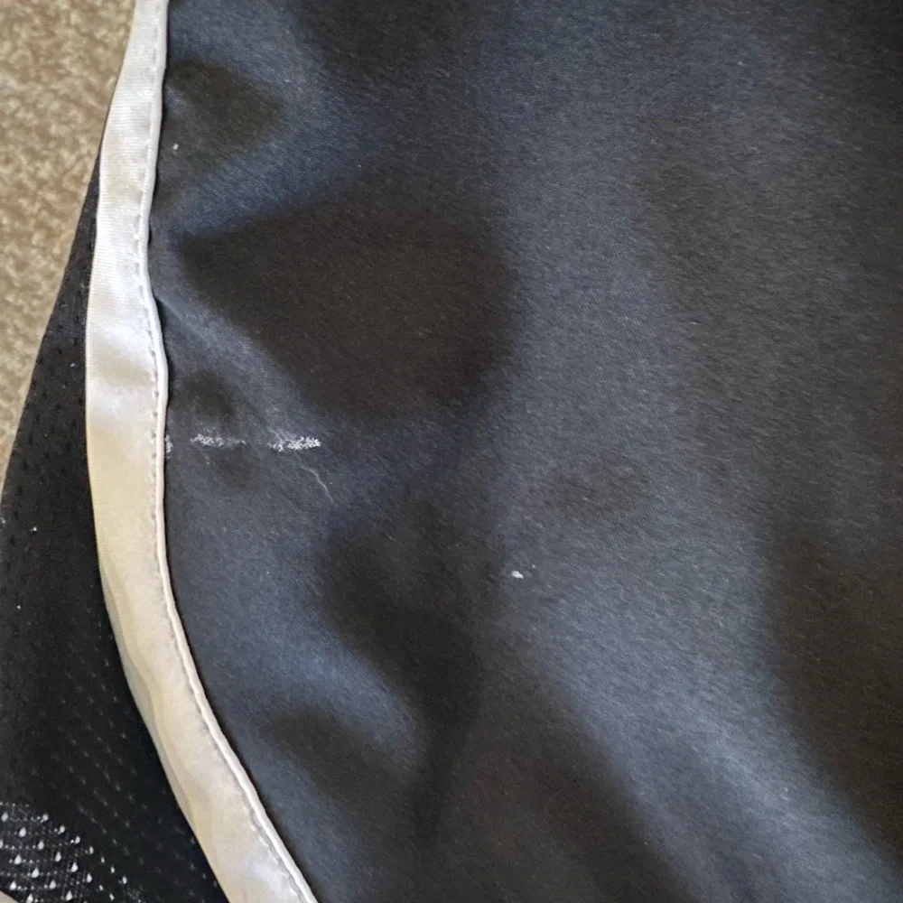 Lot of 2: Women’s Nike Tempo shorts with liner. Blue and Black/White. Sz Large - Picture 5 of 5